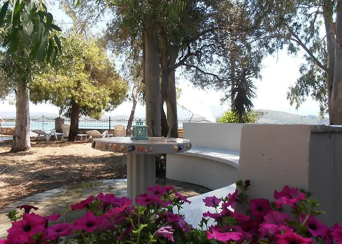 Ormos Drepanou Lygia (Lefkada)